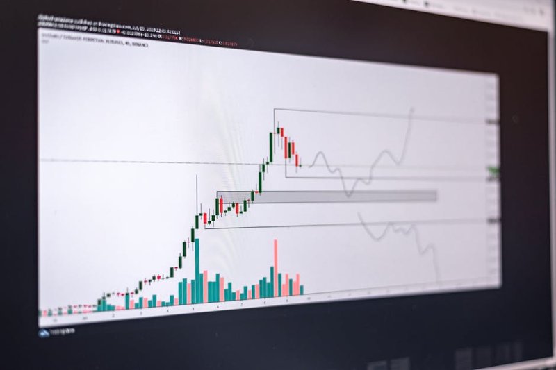 SEO dashboard analytics screen
